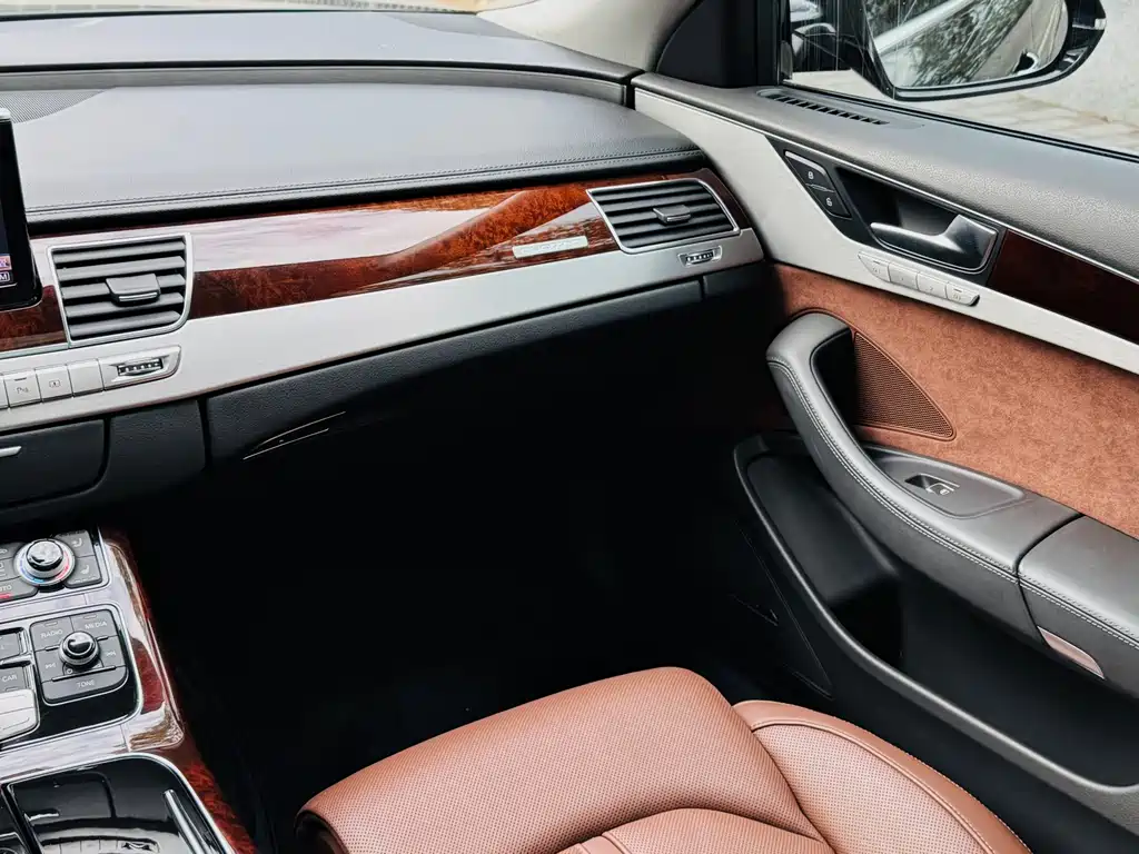 Audi Audi A8 2013 A8L 45 TFSI quattro Premium Edition 2013 - thumbnail 17
