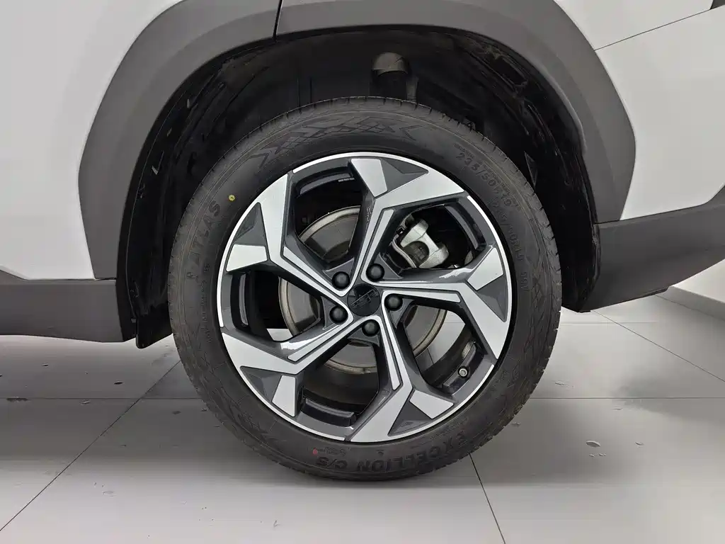 Geely Auto Geely Boyue L 2024 1.5TD DCT Premium Edition 2024 - thumbnail 14