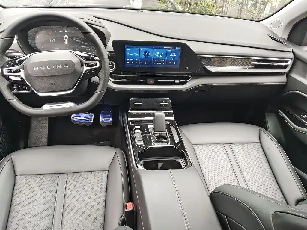 Wuling Motors Wuling Kaijie 2020 1.5T CVT Flagship Model 2021 - thumbnail 14