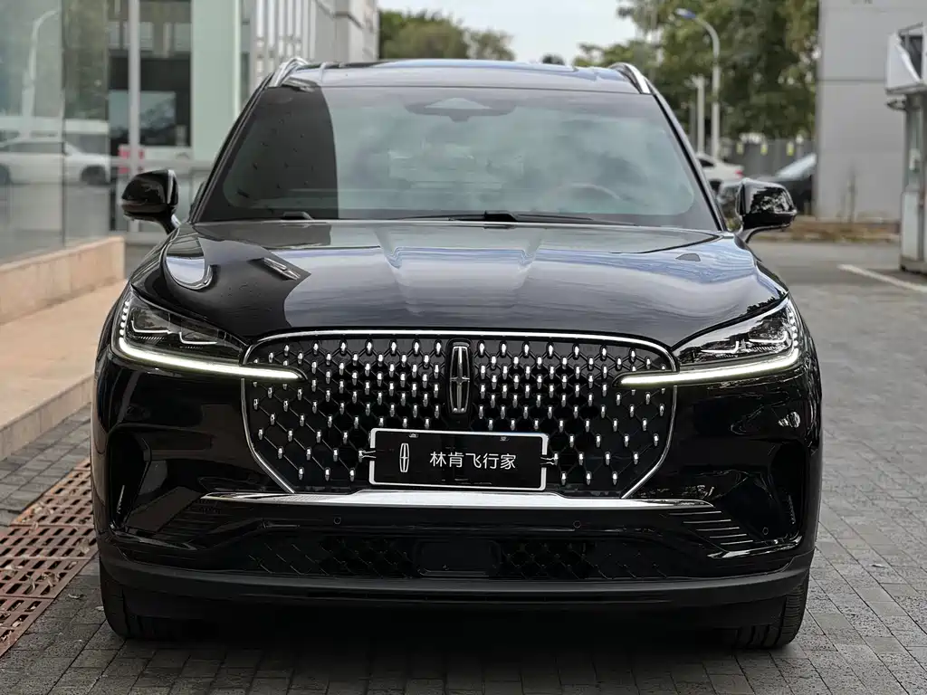 Lincoln Lincoln Nautilus 2024 3.0T V6 AWD Elegant Edition 6-seater 2025 - thumbnail 2