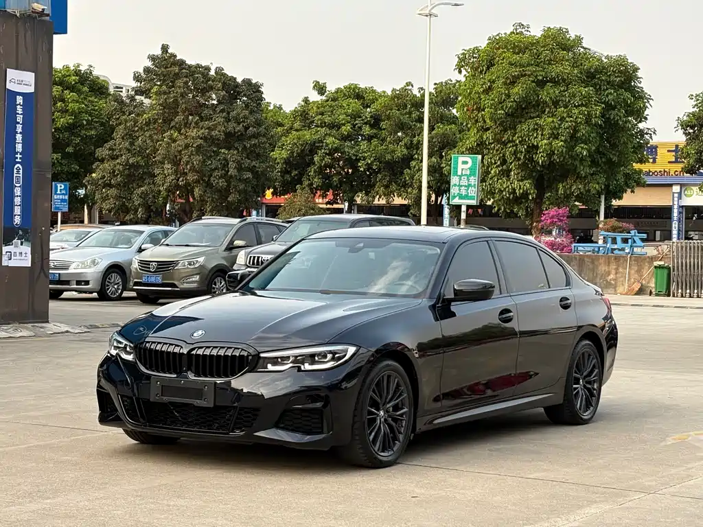 BMW BMW 3 Series 2021 325Li M Sport Shadow Night Package 2021