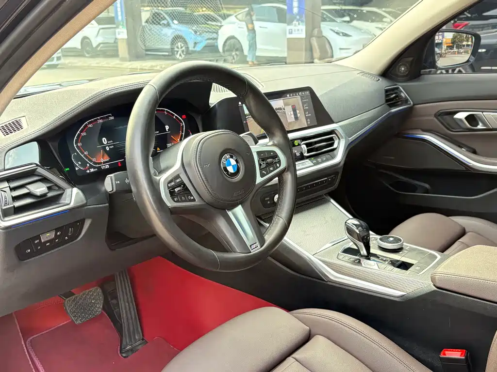 BMW BMW 3 Series 2021 325Li M Sport Shadow Night Package 2021 - thumbnail 4