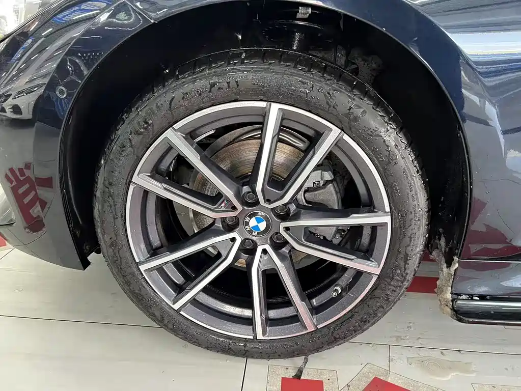 BMW BMW 3 Series 2023 325Li xDrive M Sport Package 2023 - thumbnail 22