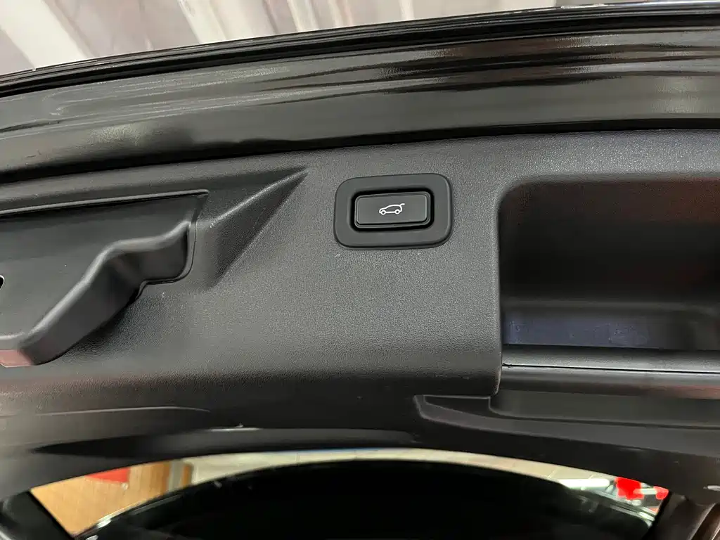 Land Rover Discovery Sport 2020 249PS R-Dynamic Performance Technology Edition 5-Seat 2021 - thumbnail 8
