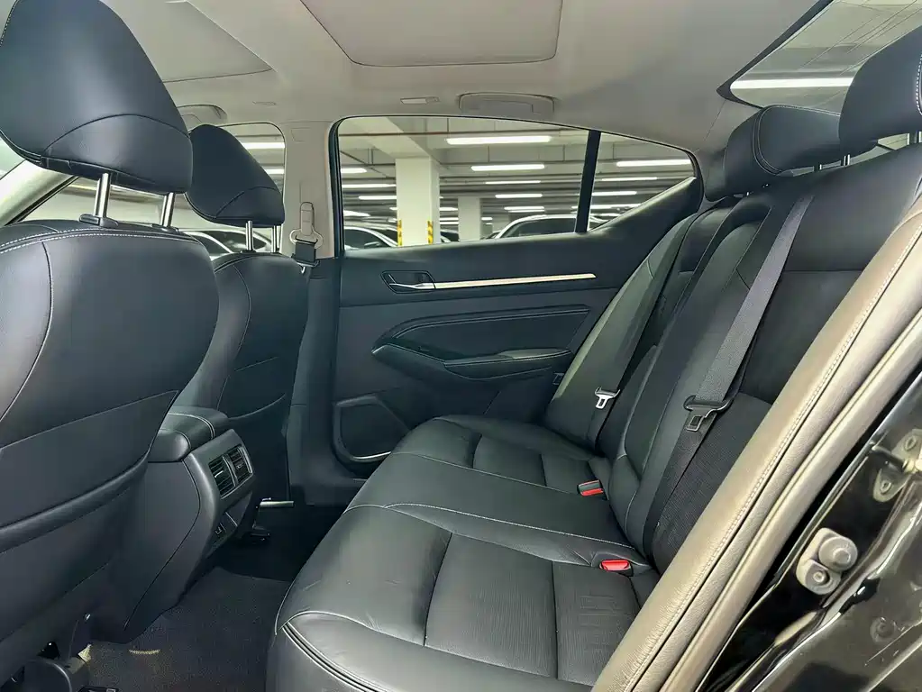 Nissan Nissan Altima 2021 2.0T XL Intelligent Advance Edition 2022 - thumbnail 6