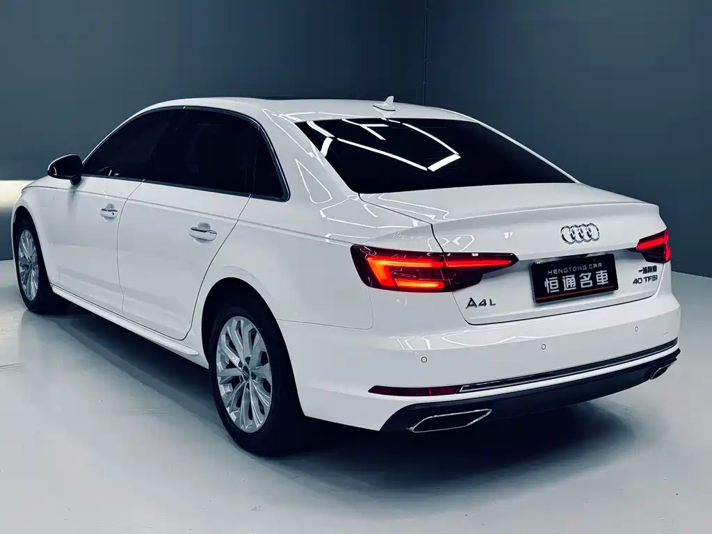 Audi Audi A4L 2019 40 TFSI Fashion Edition China V 2019 - thumbnail 3