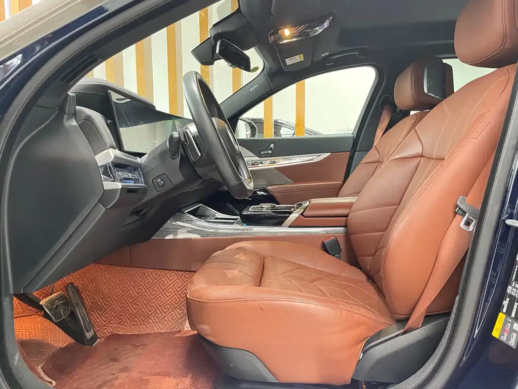 BMW BMW i7 2023 eDrive50L M Sport Executive Package 2024 - thumbnail 4