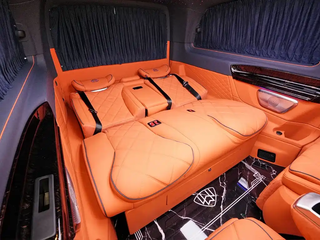 Mercedes-Benz Vito 2024 2.0T Elite 7-seater 2026 - thumbnail 22