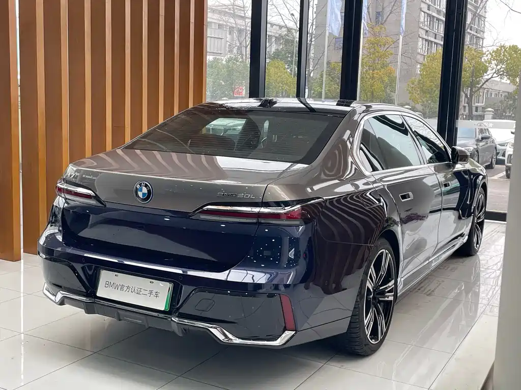 BMW BMW i7 2023 eDrive50L M Sport Executive Package 2024 - thumbnail 11