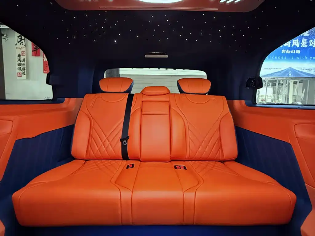 Mercedes-Benz Vito 2023 2.0T Business Edition 7-seater 2023 - thumbnail 5