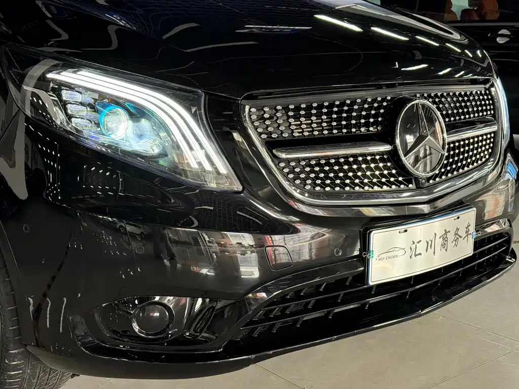 Mercedes-Benz Vito 2023 2.0T Business Edition 7-seater 2023 - thumbnail 12