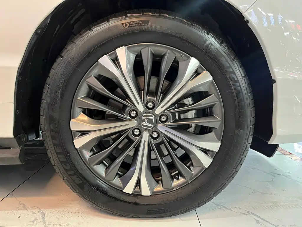 Honda Honda UR-V 2020 370TURBO FWD Elegant Edition 2020 - thumbnail 7
