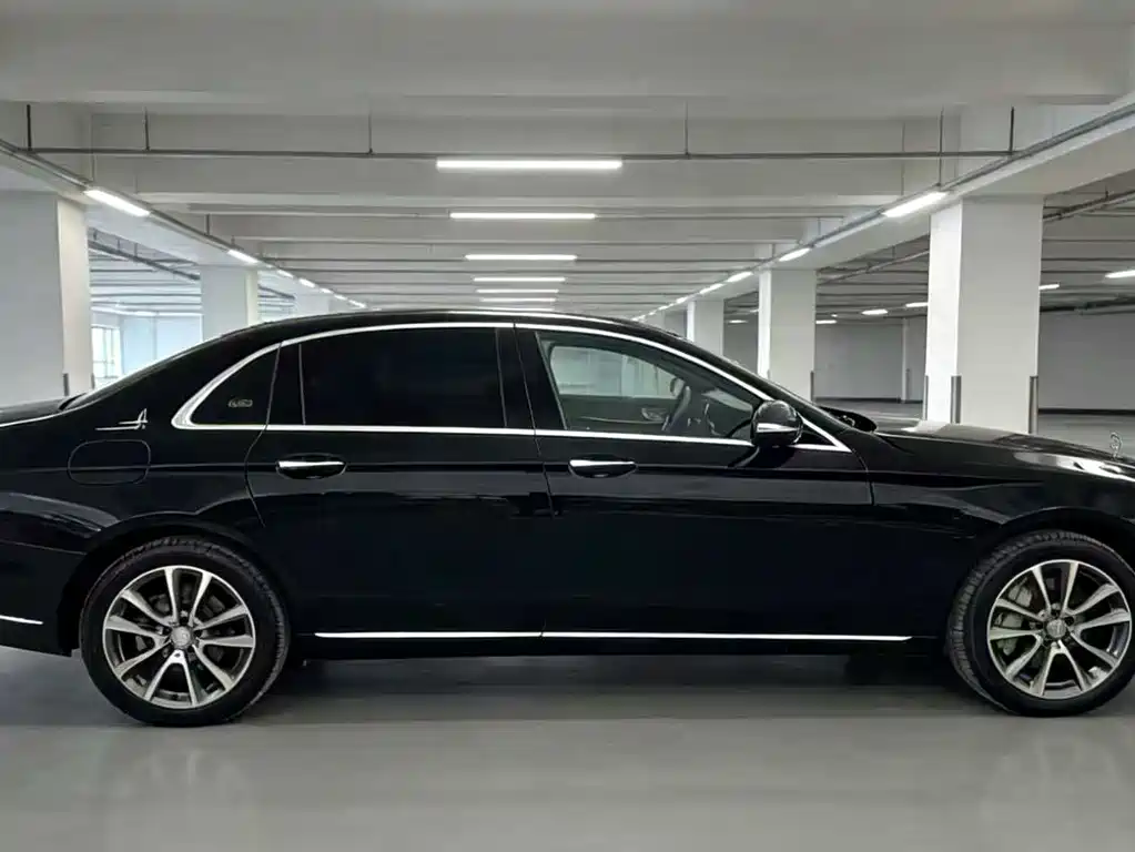 Mercedes-Benz Mercedes-Benz E-Class 2016 E 300 L Luxury Edition 2016 - thumbnail 3