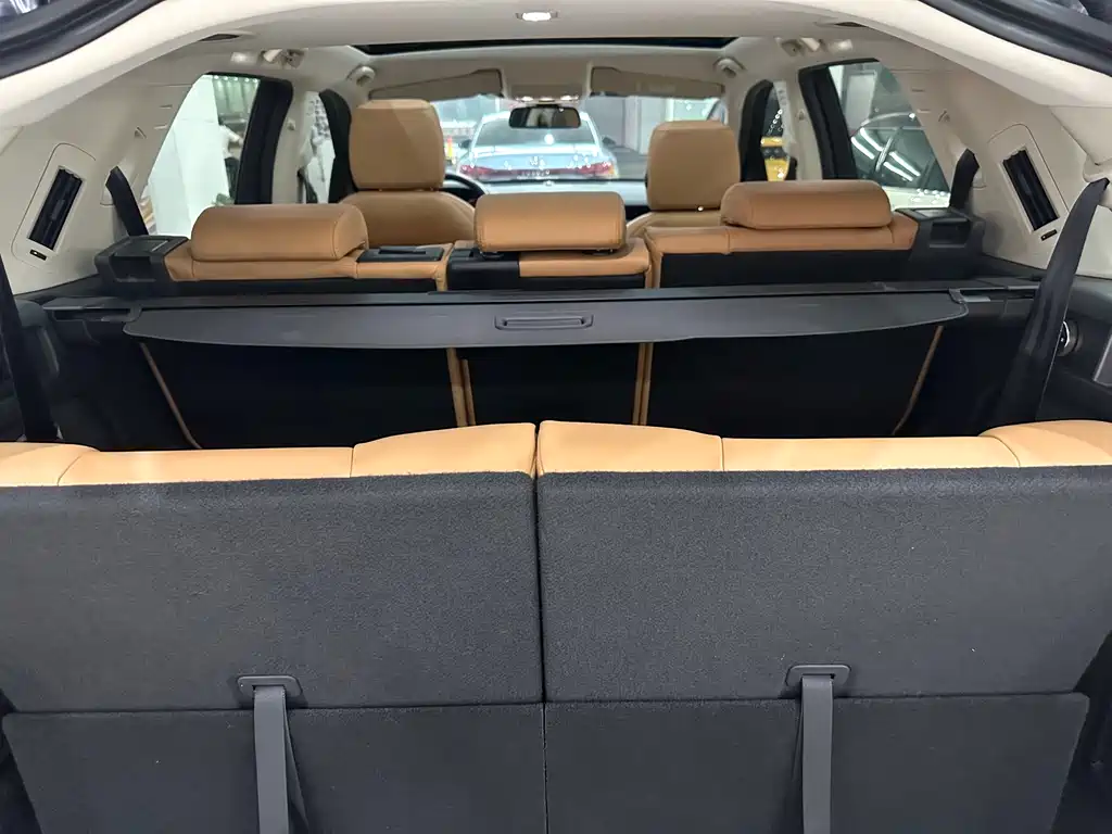 Land Rover Discovery Sport 2019 240PS HSE LUXURY Edition China V 2019 - thumbnail 16