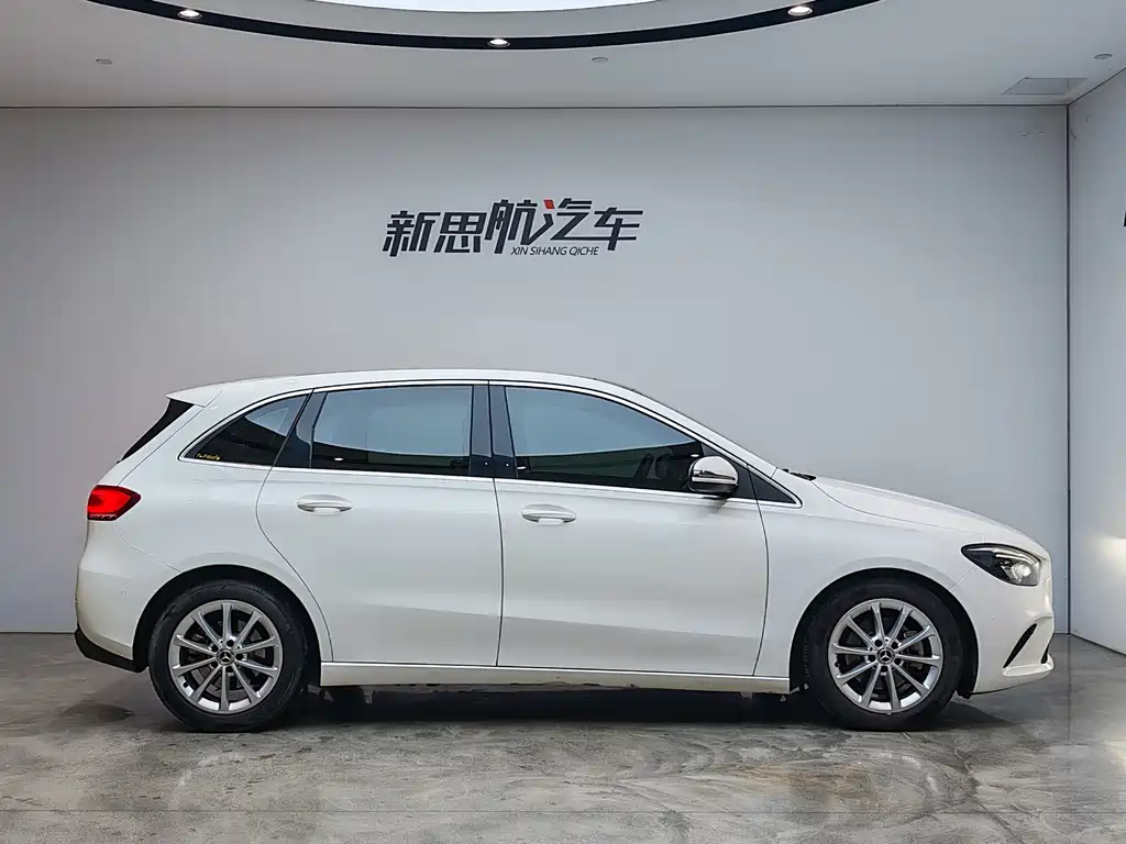 Mercedes-Benz Mercedes-Benz B-Class 2020 B 200 Style 2020 - thumbnail 5