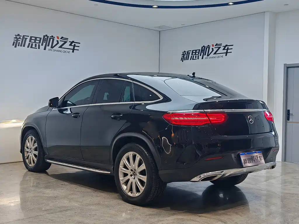 Mercedes-Benz Mercedes-Benz GLE Coupe 2018 GLE 320 4MATIC Coupé SUV 2019 - thumbnail 8