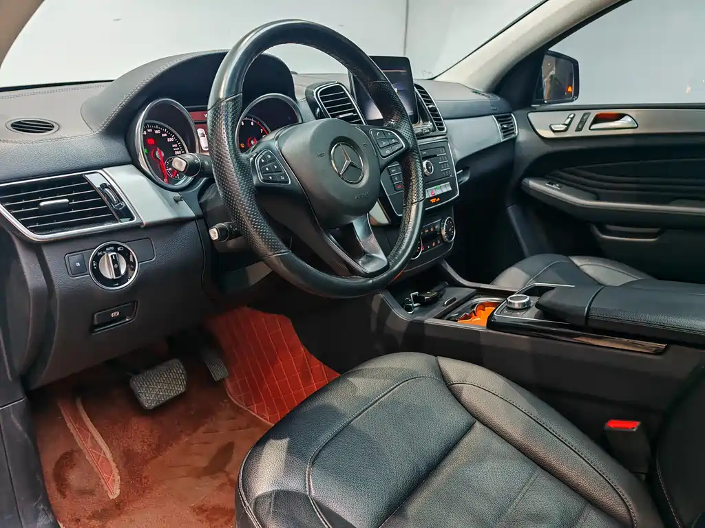 Mercedes-Benz Mercedes-Benz GLE Coupe 2018 GLE 320 4MATIC Coupé SUV 2019 - thumbnail 9