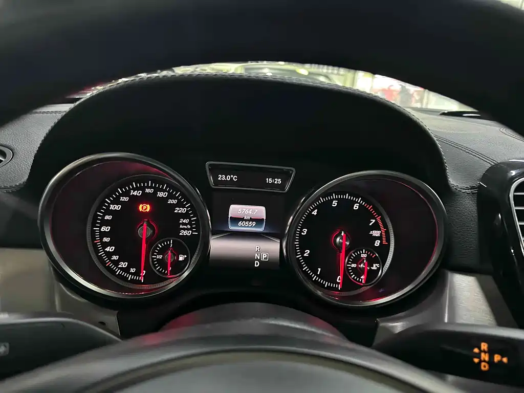 Mercedes-Benz Mercedes-Benz GLE Coupe 2018 GLE 320 4MATIC Coupé SUV 2019 - thumbnail 17