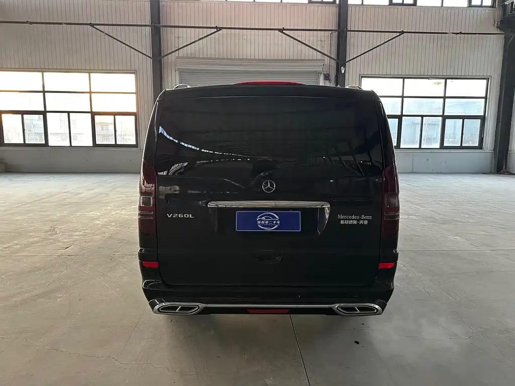 Mercedes-Benz Viano 2011 2.5L Luxury Edition 2011 - thumbnail 6
