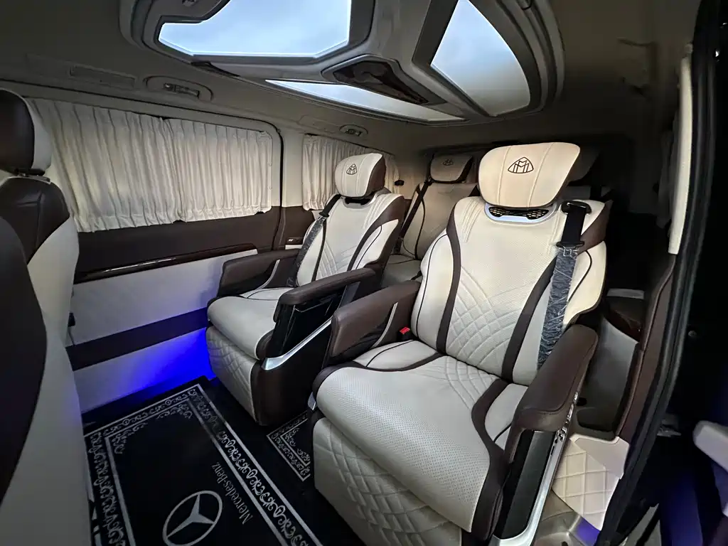 Mercedes-Benz Viano 2011 2.5L Luxury Edition 2011 - thumbnail 9