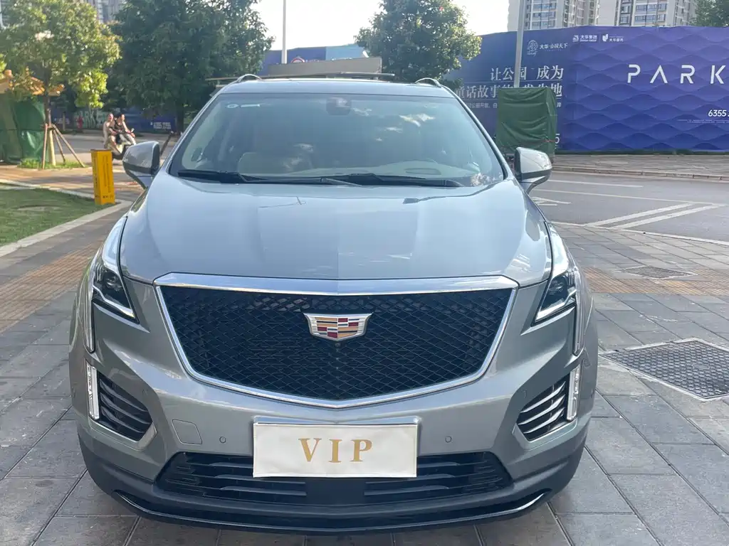 Cadillac Cadillac XT5 2022 2.0T AWD Platinum Edition 2025 - thumbnail 2