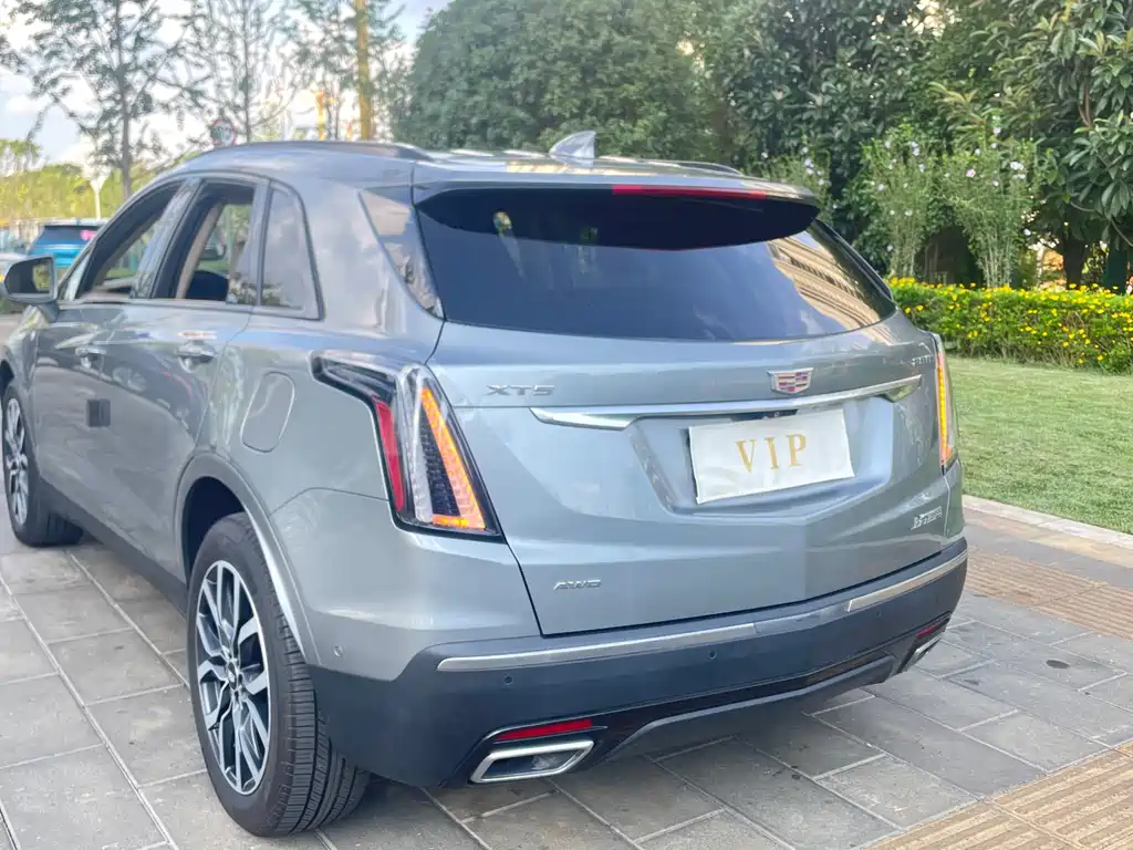 Cadillac Cadillac XT5 2022 2.0T AWD Platinum Edition 2025 - thumbnail 9