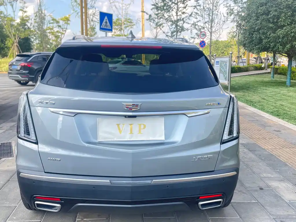 Cadillac Cadillac XT5 2022 2.0T AWD Platinum Edition 2025 - thumbnail 11