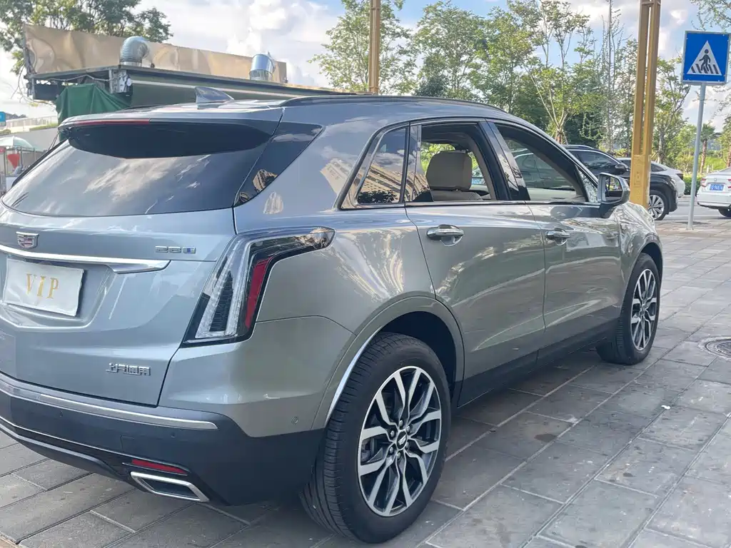 Cadillac Cadillac XT5 2022 2.0T AWD Platinum Edition 2025 - thumbnail 14