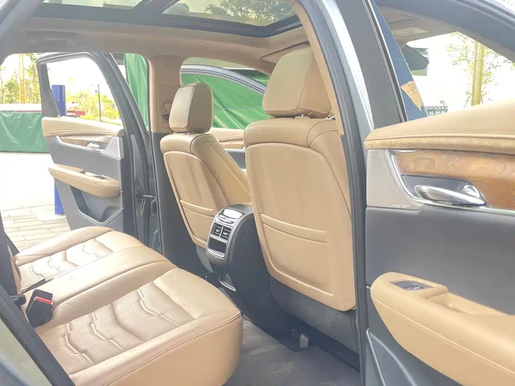 Cadillac Cadillac XT5 2022 2.0T AWD Platinum Edition 2025 - thumbnail 16