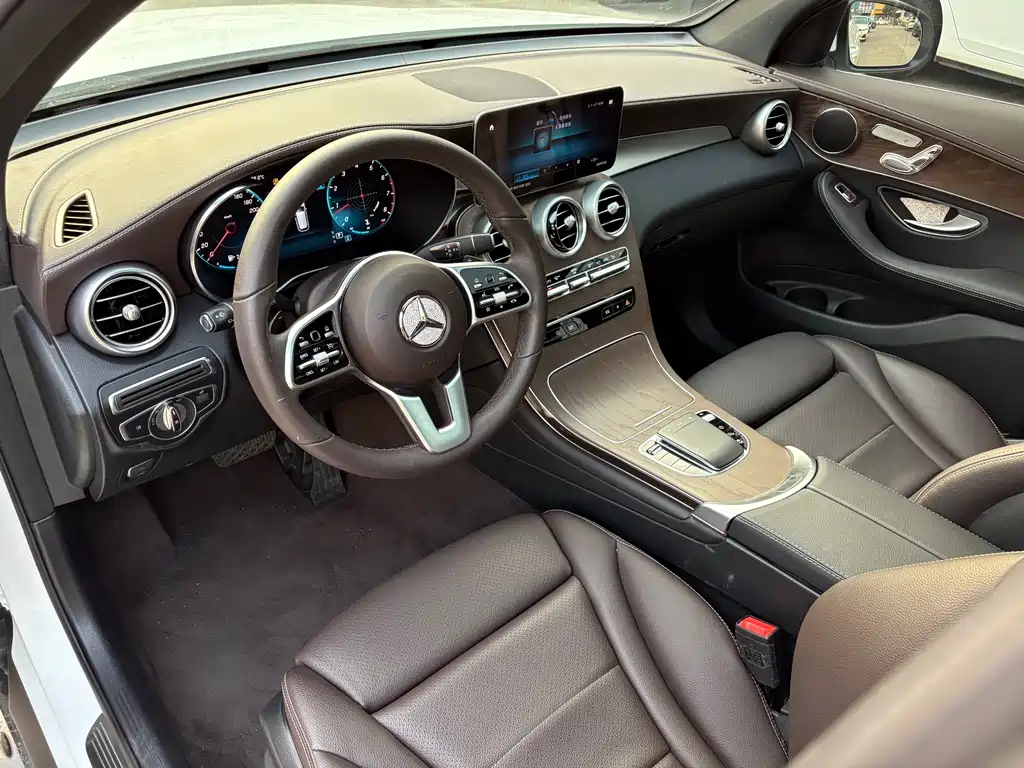 Mercedes-Benz Mercedes-Benz GLC 2022 Facelift GLC 300 L 4MATIC Dynamic Model Premium Edition 2023 - thumbnail 4