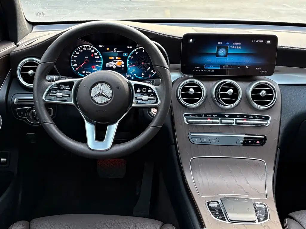 Mercedes-Benz Mercedes-Benz GLC 2022 Facelift GLC 300 L 4MATIC Dynamic Model Premium Edition 2023 - thumbnail 9