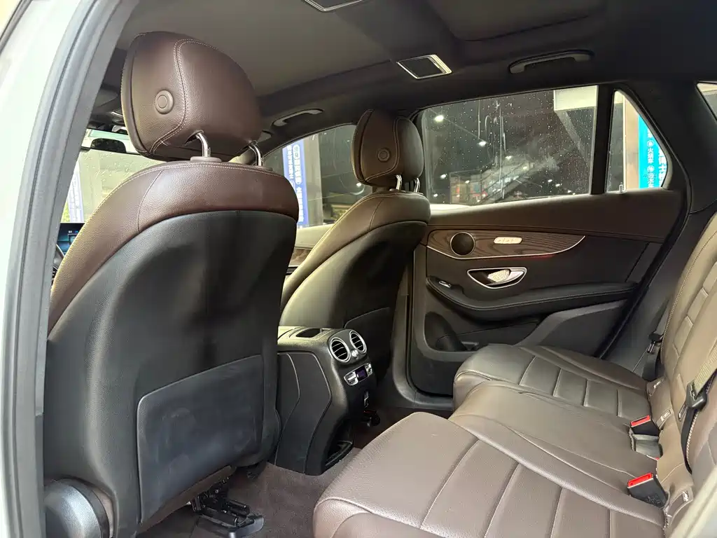 Mercedes-Benz Mercedes-Benz GLC 2022 Facelift GLC 300 L 4MATIC Dynamic Model Premium Edition 2023 - thumbnail 16