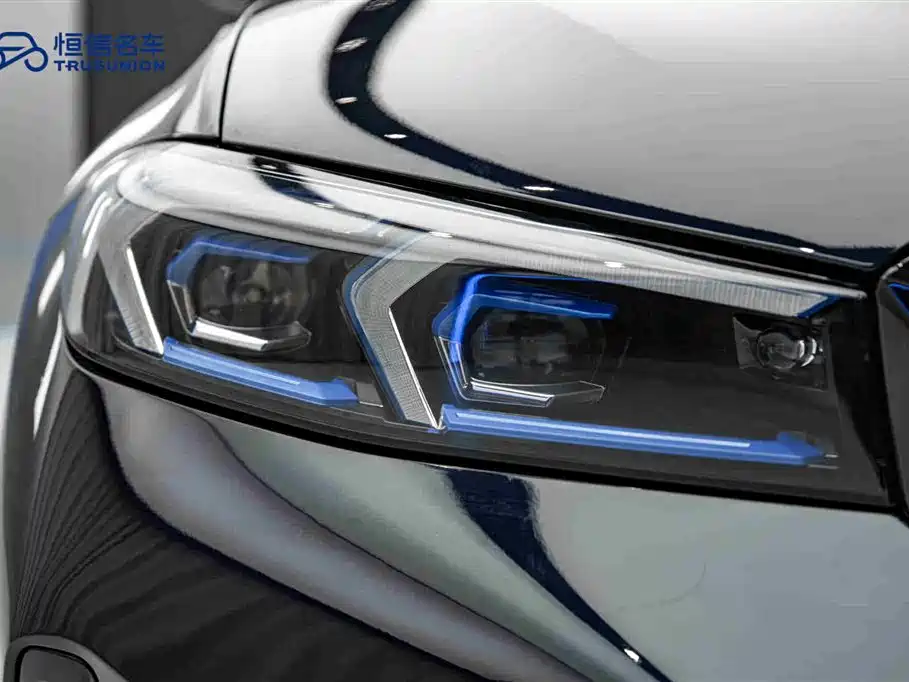 BMW BMW 3 Series 2024 330Li M Sport Shadow Night Package 2024 - thumbnail 10