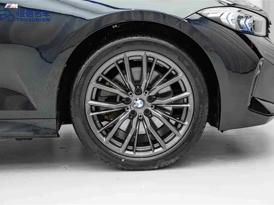BMW BMW 3 Series 2024 330Li M Sport Shadow Night Package 2024 - thumbnail 11