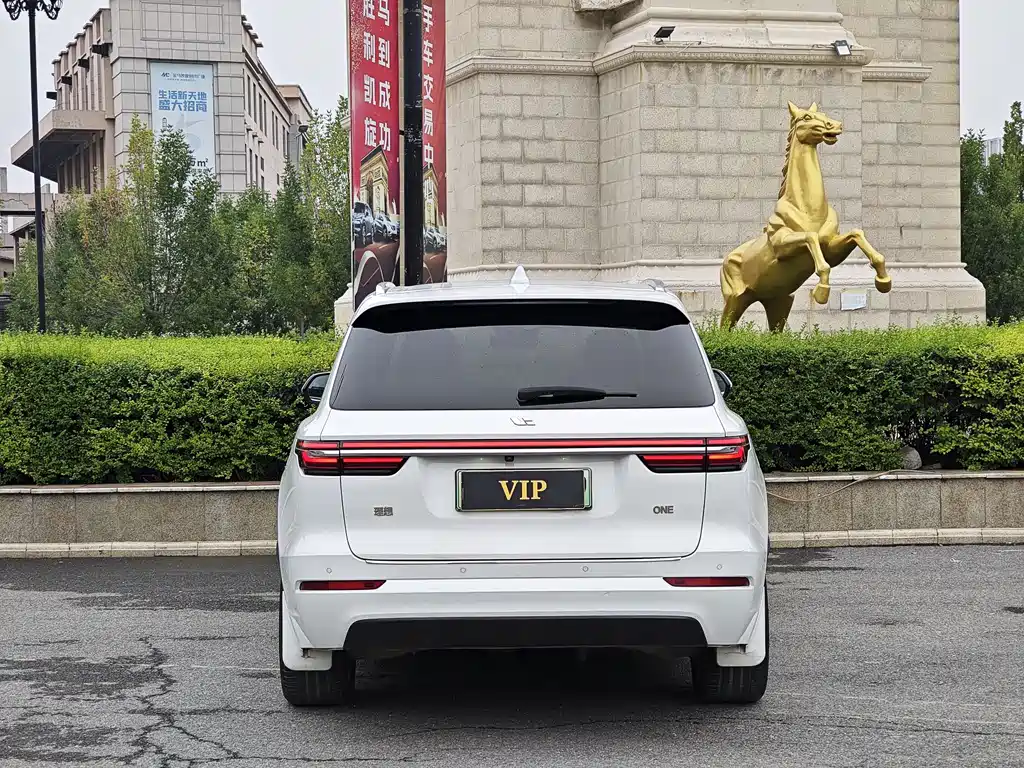 Li Auto Li ONE 2021 Extended Range 6-Seat Version 2022 - thumbnail 9
