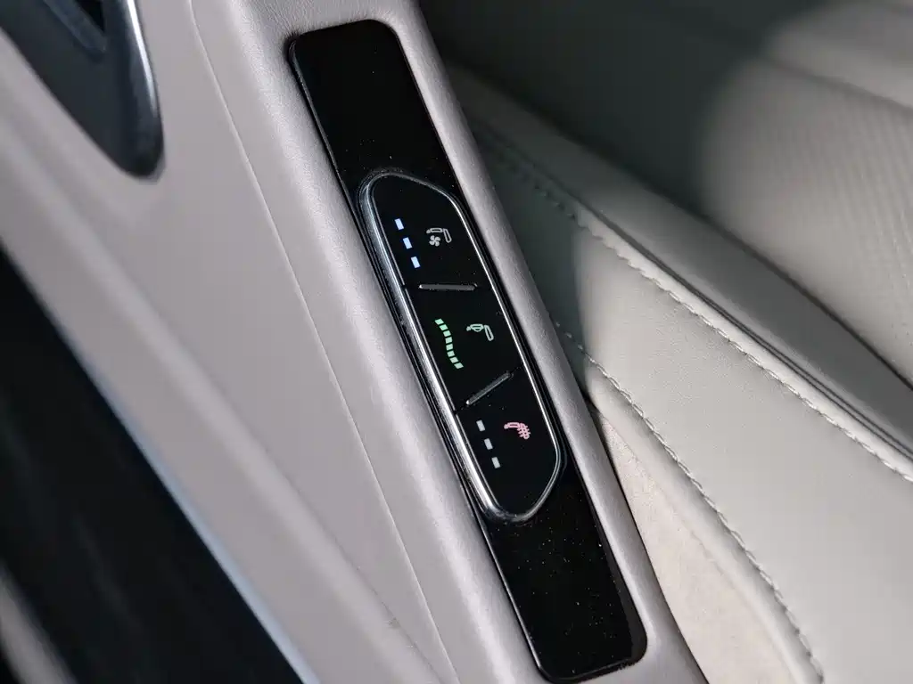 Buick Buick GL8 2022 ES Landmark 653T Comfort Edition 2023 - thumbnail 18