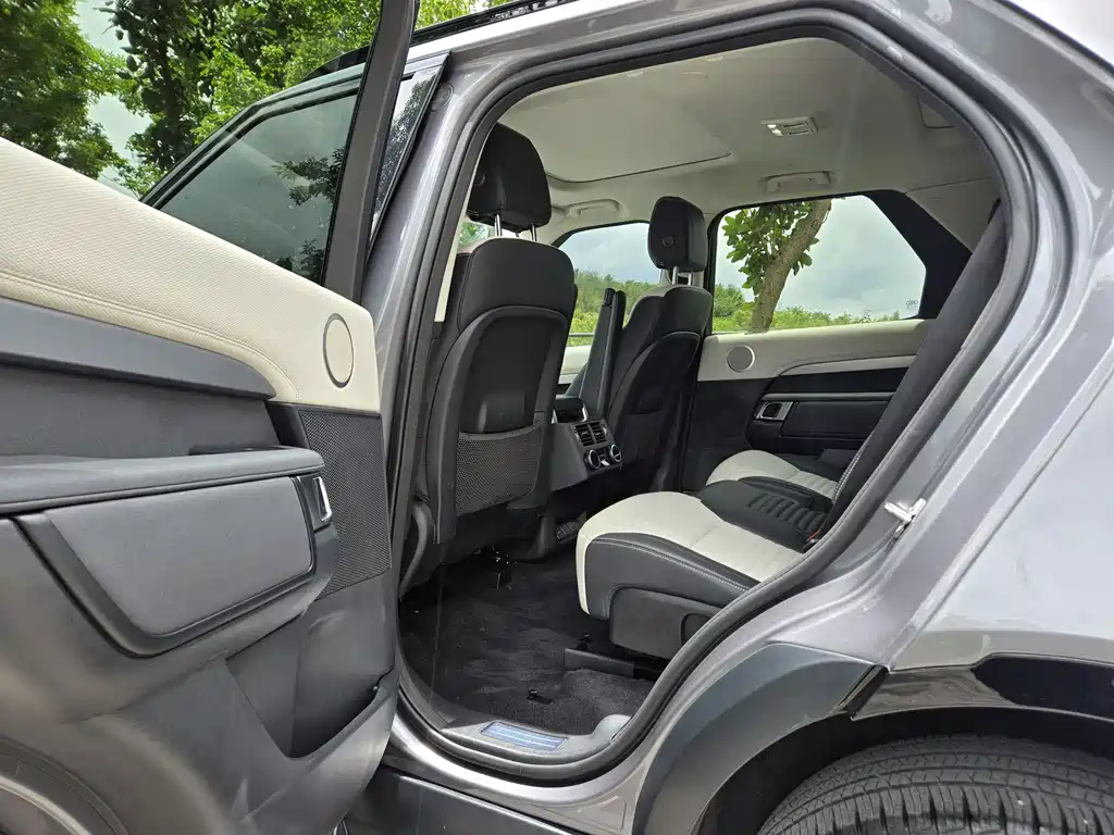 Land Rover Discovery 2023 Model Year Facelift 360PS R-Dynamic S 2023 - thumbnail 11