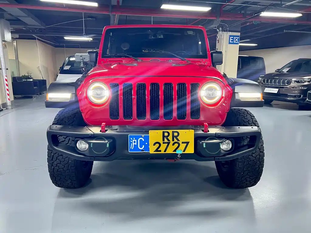 Jeep Jeep Wrangler 2017 3.6L Rubicon Unlimited Sahara Edition 2019 - thumbnail 2