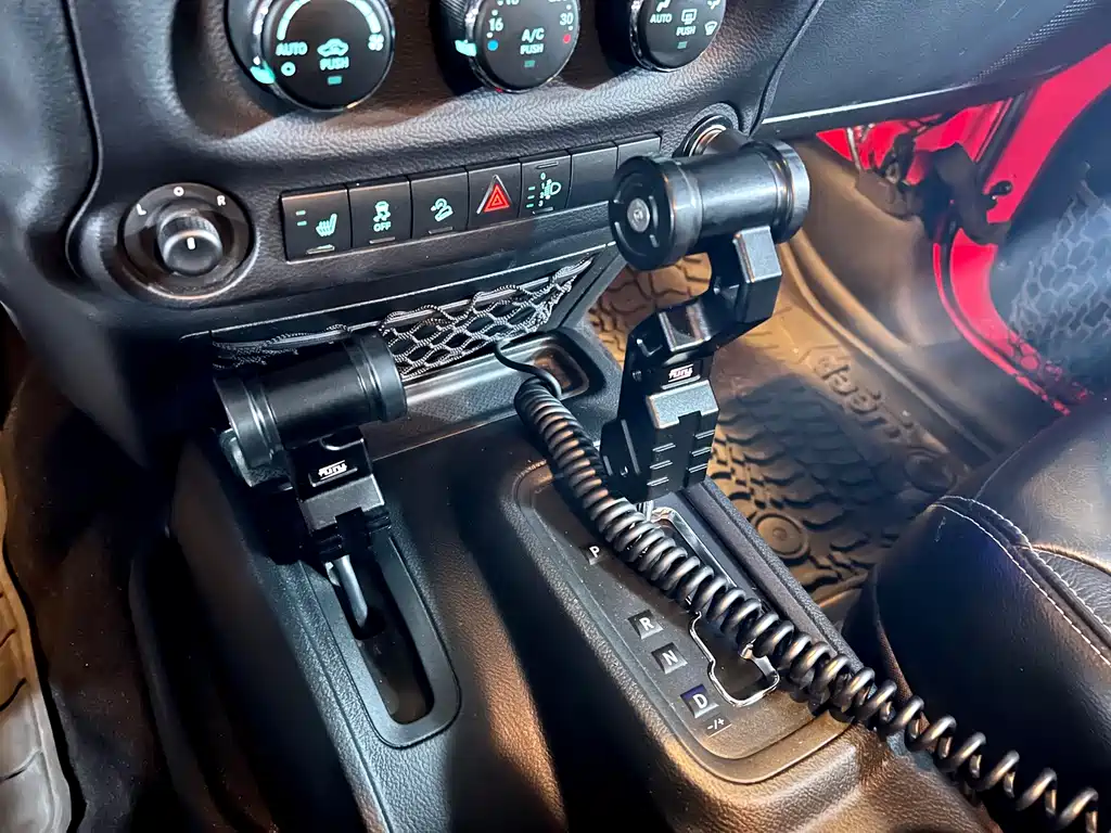 Jeep Jeep Wrangler 2017 3.6L Rubicon Unlimited Sahara Edition 2019 - thumbnail 10