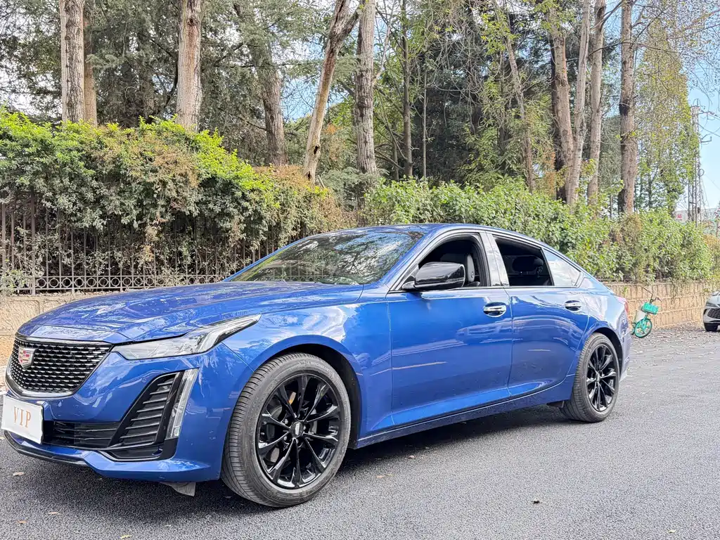 Cadillac Cadillac CT5 2022 28T Luxury (Standard) 2022 - thumbnail 3