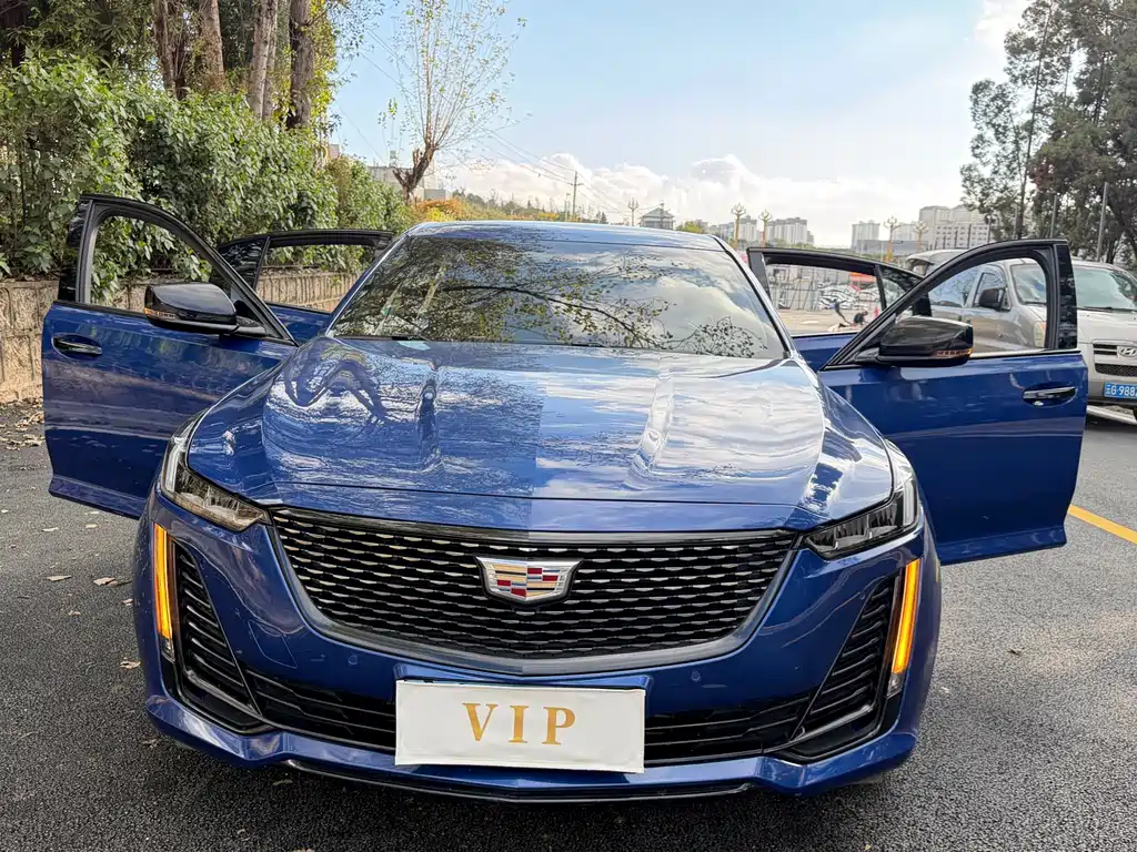 Cadillac Cadillac CT5 2022 28T Luxury (Standard) 2022 - thumbnail 4