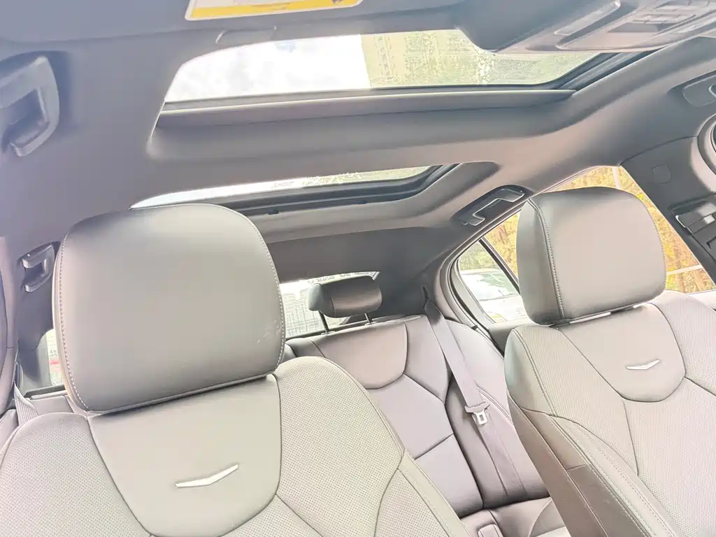 Cadillac Cadillac CT5 2022 28T Luxury (Standard) 2022 - thumbnail 22