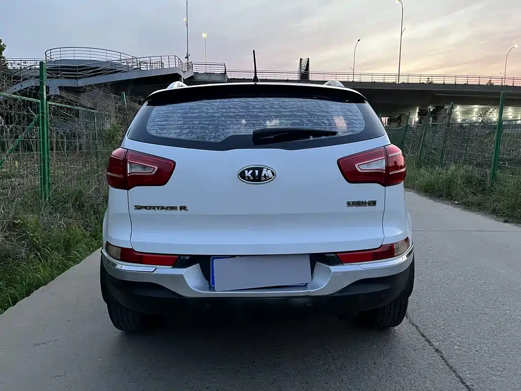 Kia Kia Sportage 2012 2.0L Automatic 2WD GLS 2013 - thumbnail 4
