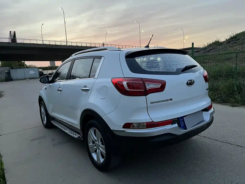 Kia Kia Sportage 2012 2.0L Automatic 2WD GLS 2013 - thumbnail 6