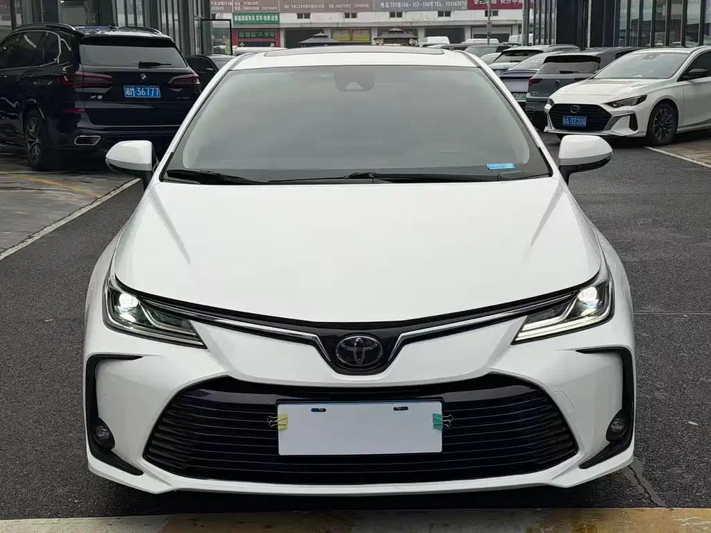 Toyota Toyota Corolla 2021 TNGA 1.5L CVT Premium Edition 2023 - thumbnail 2