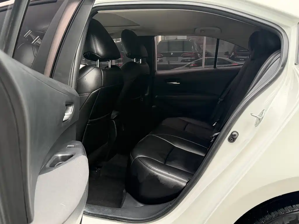 Toyota Toyota Corolla 2021 TNGA 1.5L CVT Premium Edition 2023 - thumbnail 6