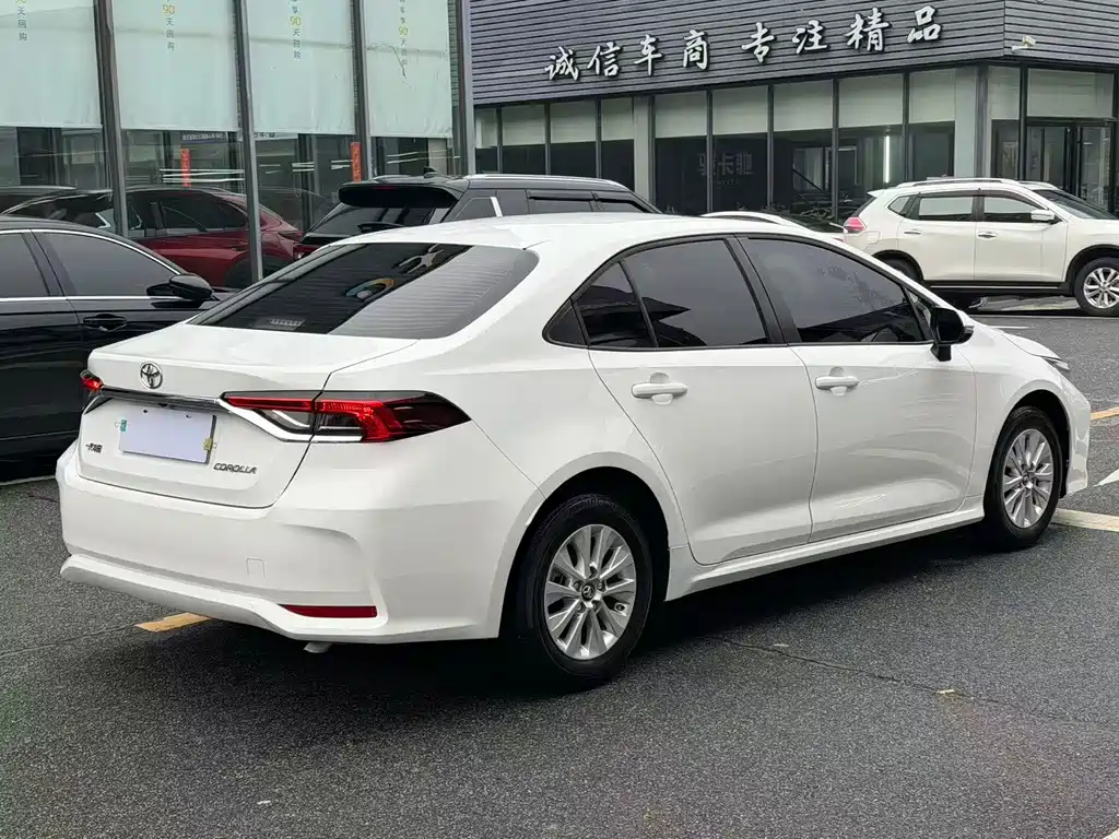 Toyota Toyota Corolla 2021 TNGA 1.5L CVT Premium Edition 2023 - thumbnail 11