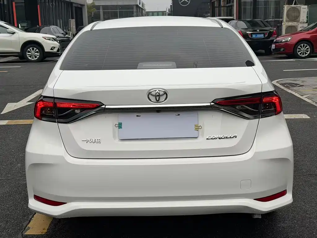 Toyota Toyota Corolla 2021 TNGA 1.5L CVT Premium Edition 2023 - thumbnail 12