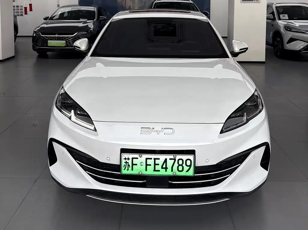 BYD BYD Seal 06 2025 DM-i Intelligent Driving Version 120km Premium Model 2025 - thumbnail 2
