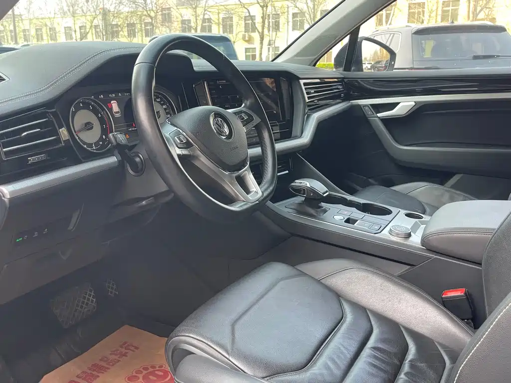 Volkswagen Volkswagen Touareg 2019 2.0TSI Navigation Edition China VI 2020 - thumbnail 10